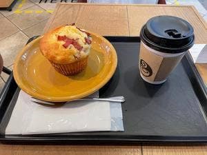 フラットホワイト コーヒーファクトリー 仙台空港店