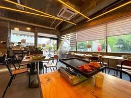 330サムギョプサル専門店