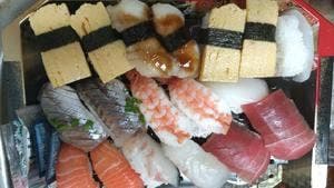鮮魚専門店 山助 赤羽店
