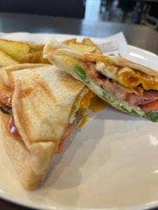 HOT SANDWICH CAFE ESPERANZA