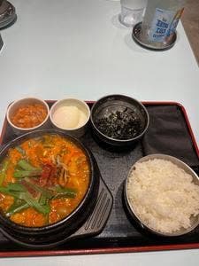 韓国屋台ハンサム 海浜幕張店
