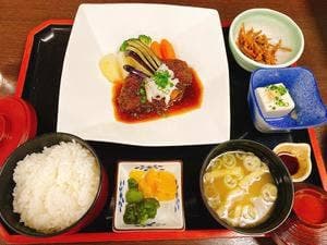 寄居カントリークラブ レストラン