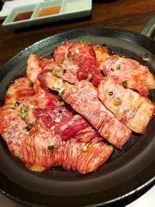 焼肉酒場 新世界綾瀬店