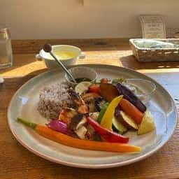 ベジタブル ダイニング & カフェ 季の環