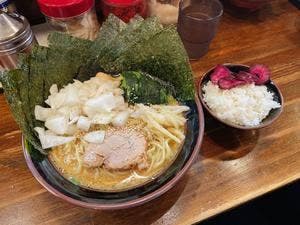横浜家系ラーメン 明豊家 神田小川町店