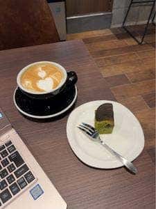 Tokyo Cafe&Bar HIVE