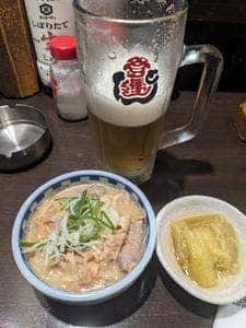 もつ焼 登運とん