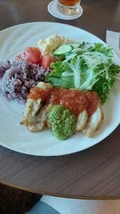 ロビーラウンジ ポート ニオ びわ湖大津プリンスホテル