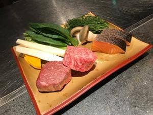 新宿 鉄板焼き YOKOTA