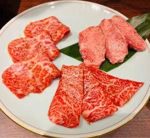 焼肉 哲 HANARE