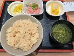 回転寿司みさき エキア北千住店