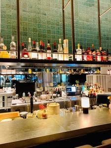 Le Pristine Tokyo Café & Bar