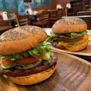 KUA`AINA 五反田店