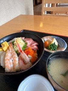 お食事処かない
