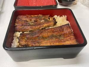 うなぎ・すき焼 小ばやし