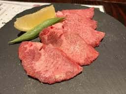 炭火焼肉 ホルモン横丁 徳山店