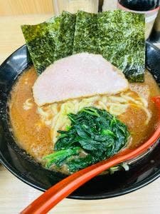 横浜家系ラーメン 武蔵家 御茶ノ水店