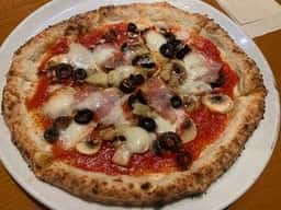PIZZA SALVATORE CUOMO 天王洲店