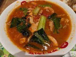 太陽のトマト麺 青山オーバルビル店