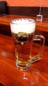万国酒場 煮込みとビール