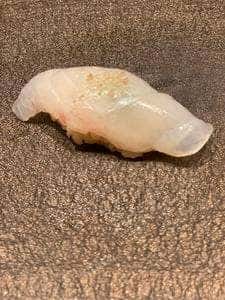 鮨 麻布