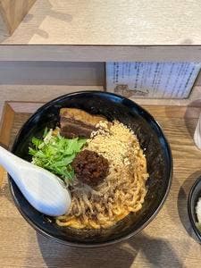 担々麺かんだ橋 本店