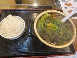成吉思汗焼羊腿 ジンギスカンラムモモ焼き