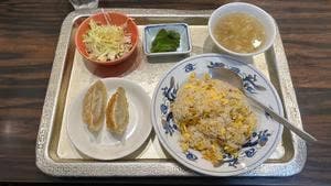 餃子専科 DINING LEE