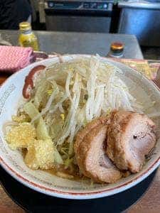 ラーメン豚山 関内店