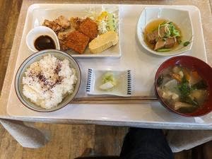 リバーサイドキッチン あきつ