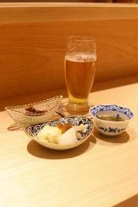 鮨 華