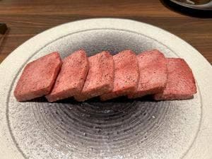 焼肉ホルモン 新井屋 にかい