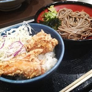 そば処吉野家 イオンモール川口前川店
