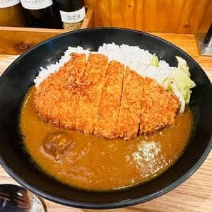 とんかつ かつまる