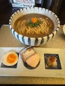 麺屋 八っすんば