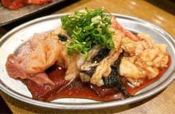 自家牧場直営 近江牛ホルモン焼肉 カメチク