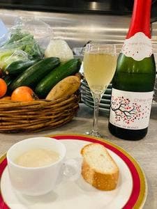 French Wine Bar undemi