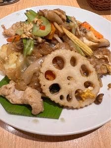 ティーヌン川崎ダイス店
