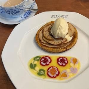 Salom de the ROSAGE 山のホテル