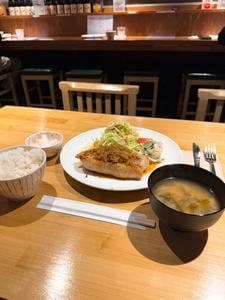 まるもり食堂