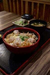 三日月 新宿西口店