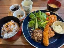 ヒミツキチ HIDEKICHI