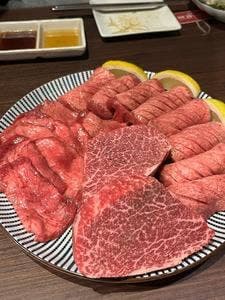 焼肉とワイン 醍醐 銀座店