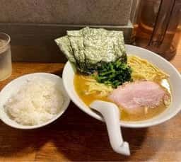 神楽坂家系ラーメン モンタナ