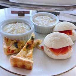 ロビーラウンジ ポート ニオ びわ湖大津プリンスホテル