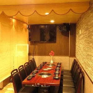 焼肉食べ放題 火ノ丸 新宿店
