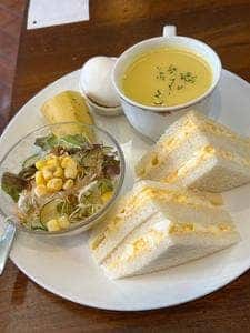 カフェ コロラド 三ノ輪店