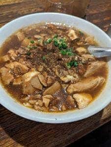 青山シャンウェイ 本店