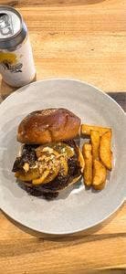 9 Hamburger & Dinner Bar