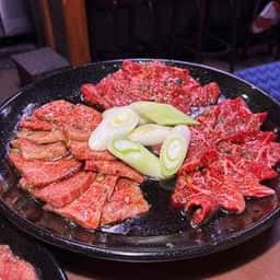 焼肉とんちゃん